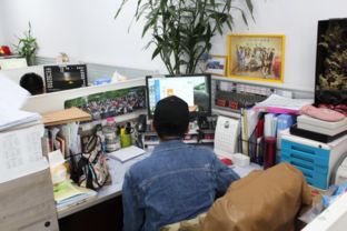 計算機軟件學(xué)院青年志愿者協(xié)會成功舉辦義務(wù)維修電腦活動